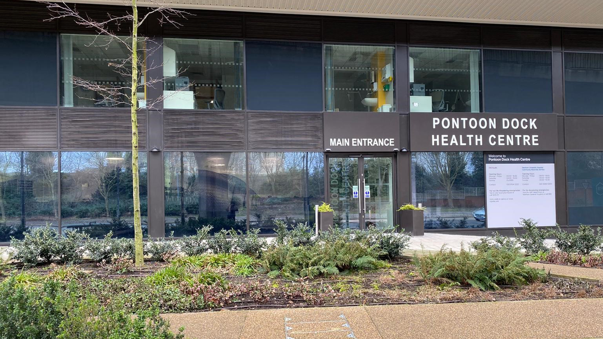 An image showing the main entrance of Pontoon Dock Health Centre